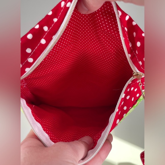 Handmade Ladybug Crossbody Purse - Picture 6 of 12